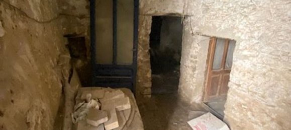 250m² Building in Morolo, Italy No. 146463 41