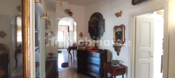 4 chambres Appartement à L'Aquila, Italy No. 346890 25