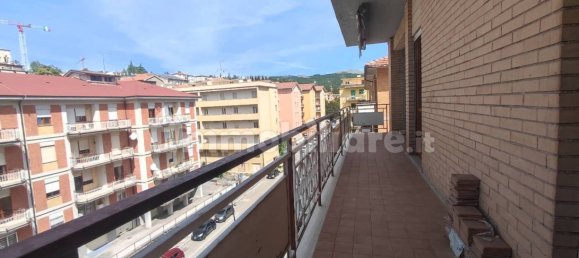 4 chambres Appartement à L'Aquila, Italy No. 346890 24