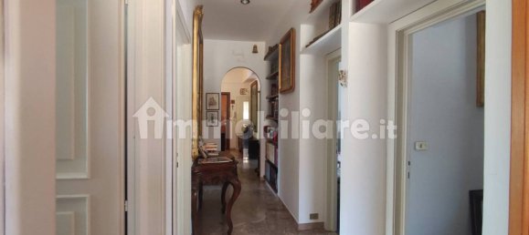 4 chambres Appartement à L'Aquila, Italy No. 346890 3