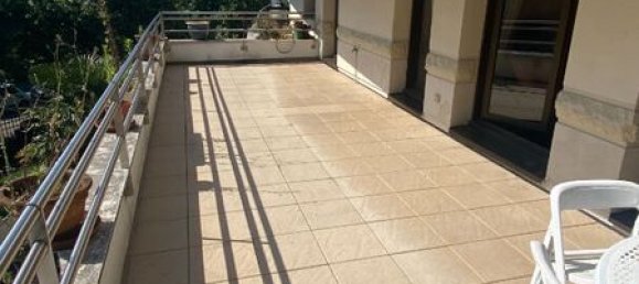 2 chambres Appartement à Enghien-les-Bains, France No. 176432 6