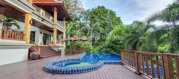 Moradia T4 em Nai Harn Beach, Thailand N.º 60414 2