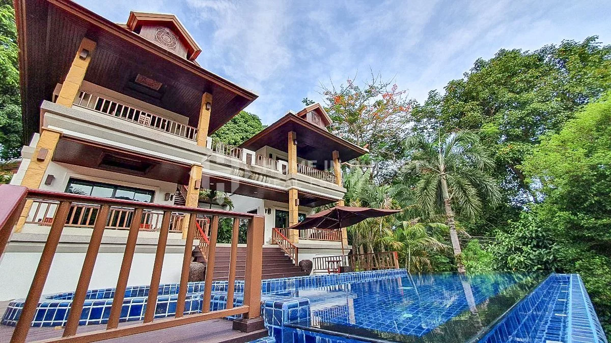 Moradia T4 em Nai Harn Beach, Thailand N.º 60414