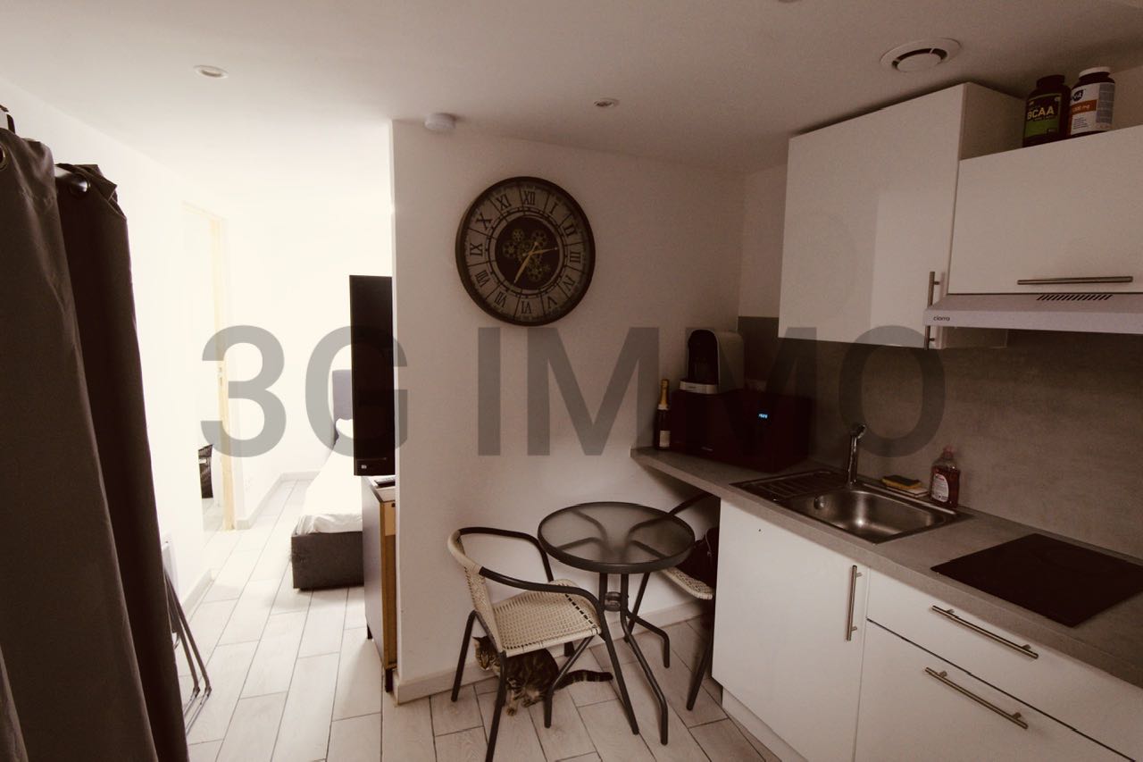 4 bedrooms Townhouse in Autignac, France No. 207397