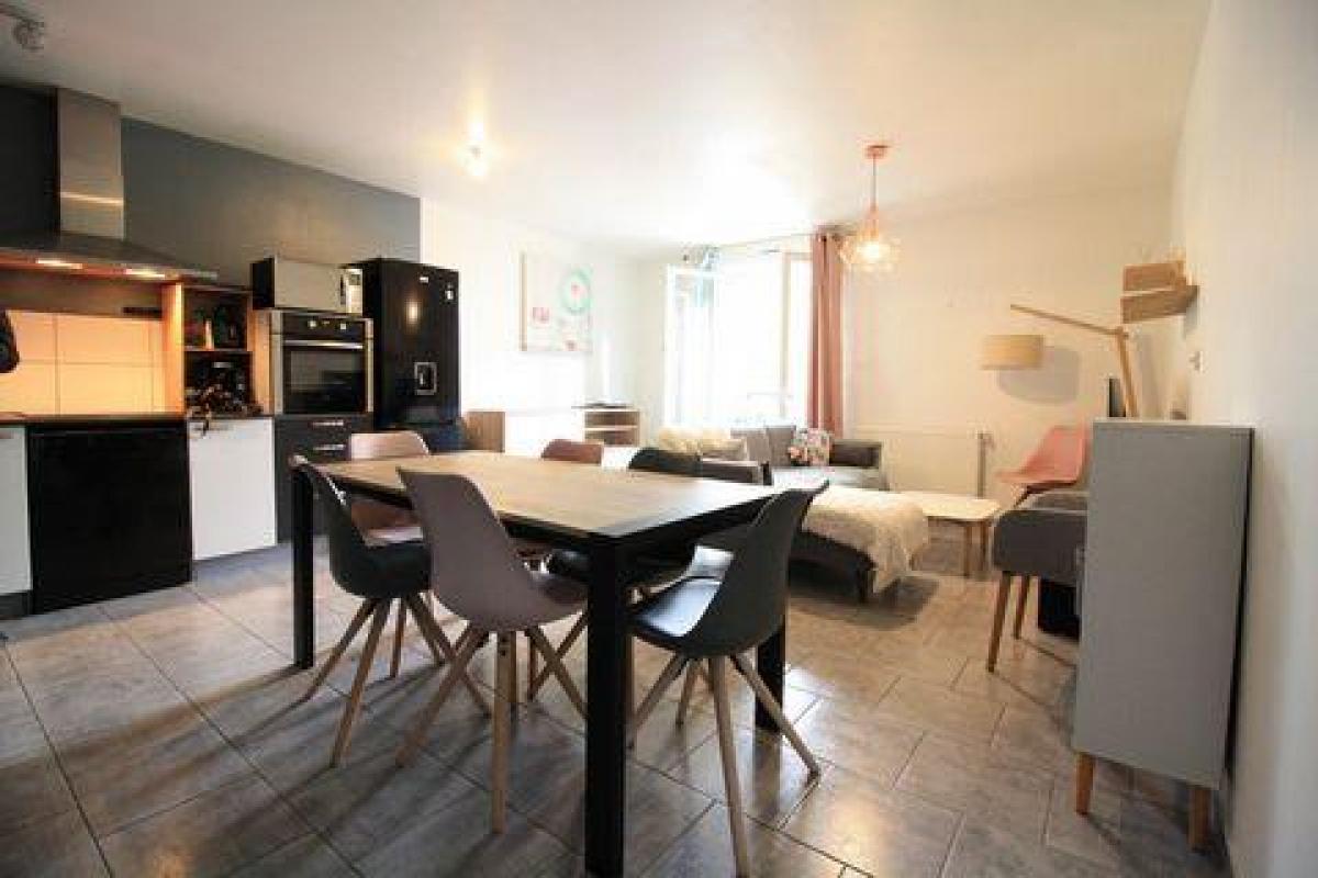 2 chambres Maison à Unieux, France No. 29828