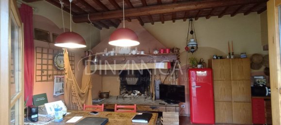 Casa de 9 habitaciónes en Montaione, Italy No. 44313 5