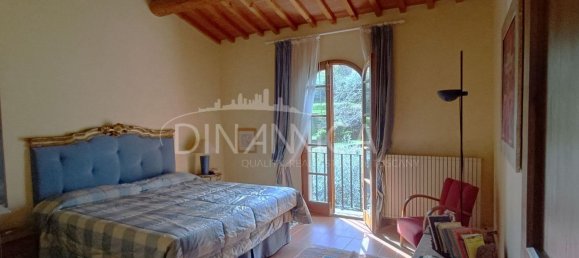 Casa de 9 habitaciónes en Montaione, Italy No. 44313 34