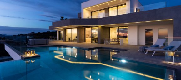 4 Schlafzimmer Villa in Cumbre Del Sol, Spain, Nr. 11083 2