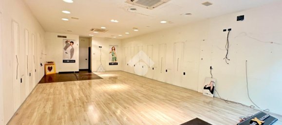 2-Zimmer Wohnung in Udine, Italy, Nr. 310077 7