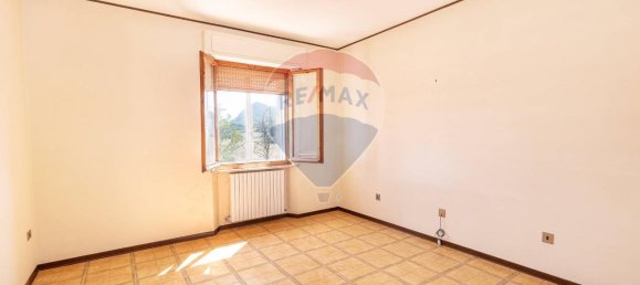 Apartamento de 9 habitaciónes en Mergo, Italy No. 1767 23
