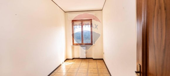Apartamento de 9 habitaciónes en Mergo, Italy No. 1767 22