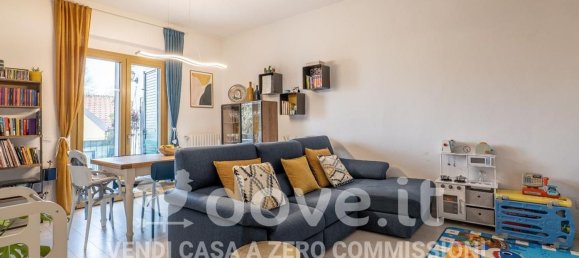 3 rooms Apartment in Florence, Italy No. 12749 8