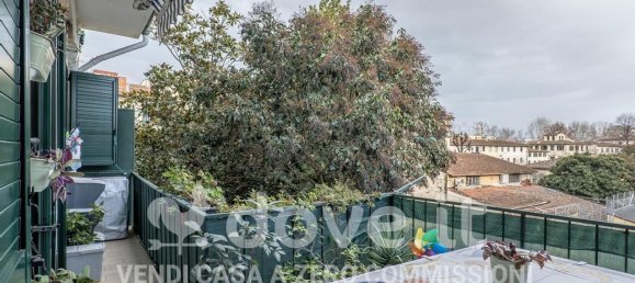 3 rooms Apartment in Florence, Italy No. 12749 25