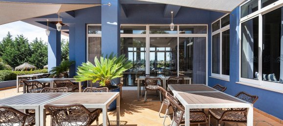 3000m² Building in Luz, Portugal No. 135921 8