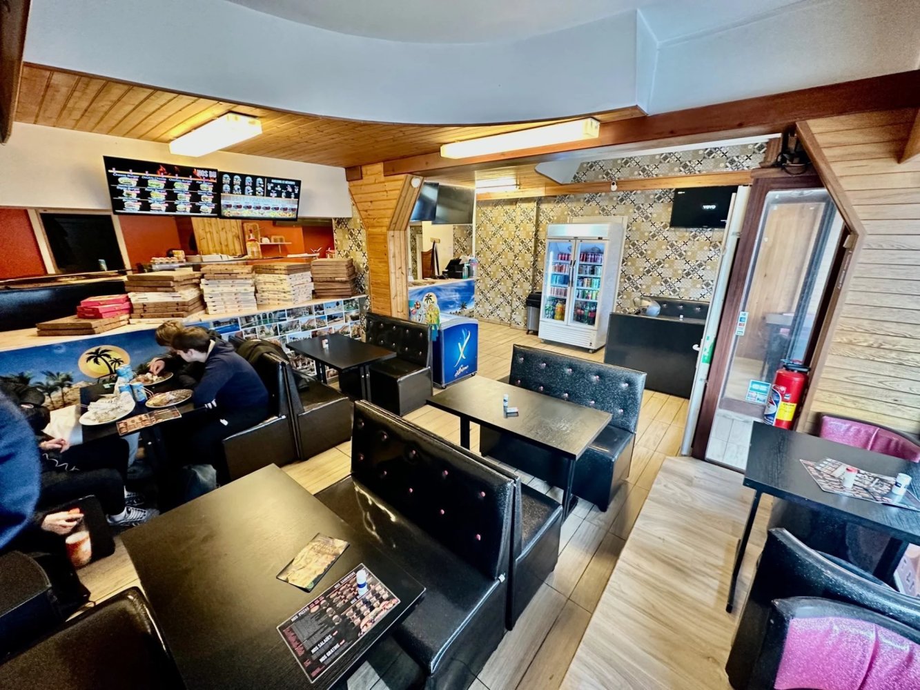 81m² Commercial property in Boulogne-sur-Mer, France No. 229898