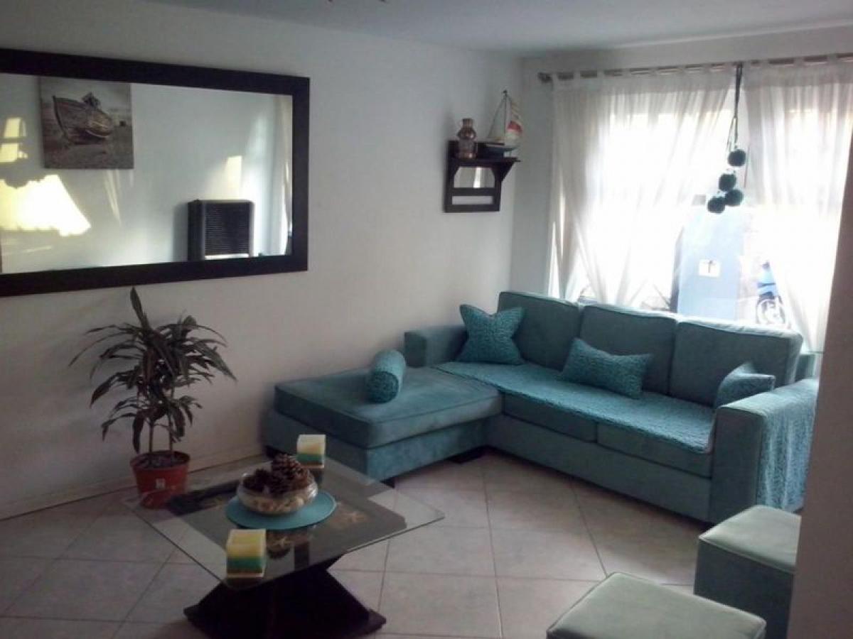 3 bedrooms House in Mar del Plata, Argentina No. 100520