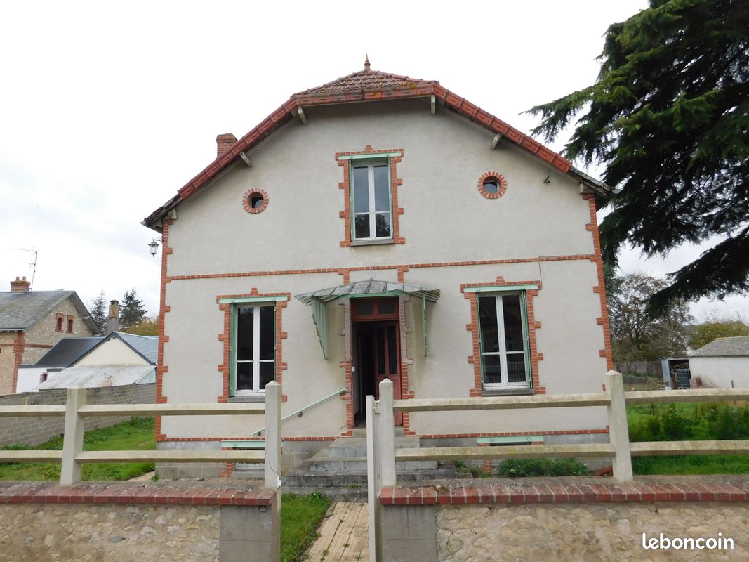 4 chambres Maison à Orgères-en-Beauce, France No. 327658