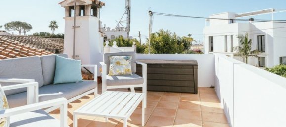 3 bedrooms Villa in Marbella, Spain No. 111421 49