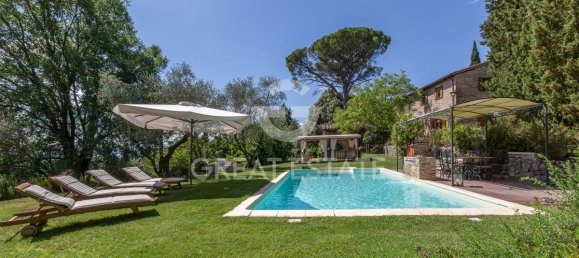 4 bedrooms House in Cetona, Italy No. 178544 3