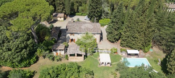 4 bedrooms House in Cetona, Italy No. 178544 28