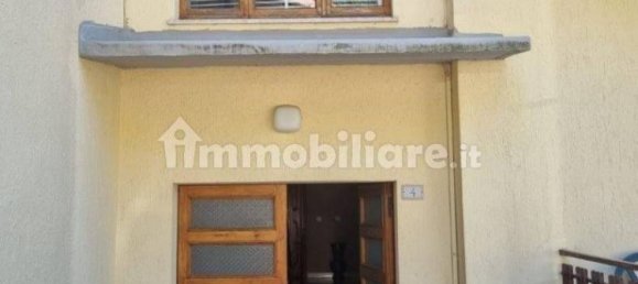 2 bedrooms Apartment in Montone, Italy No. 301052 2
