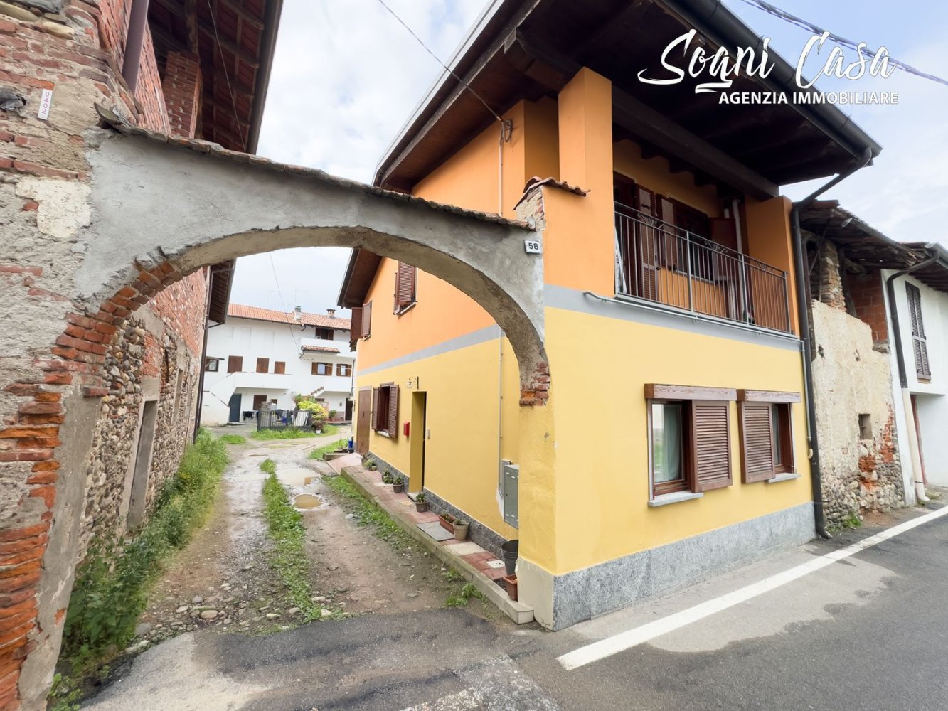 3 bedrooms House in Fontaneto d'Agogna, Italy No. 371550