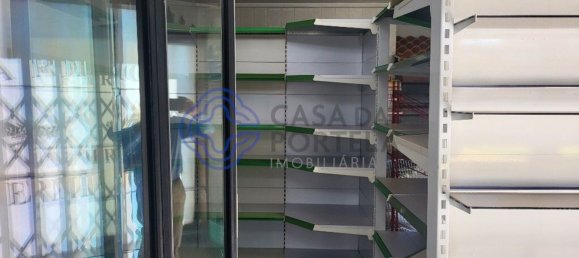 Propriété commerciale à Moreira, Portugal 60m² No. 36871 5