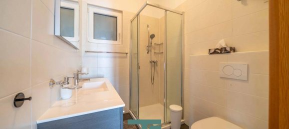 2غرفة شقة في Brezzo di Bedero, Italy رقم 127053 14