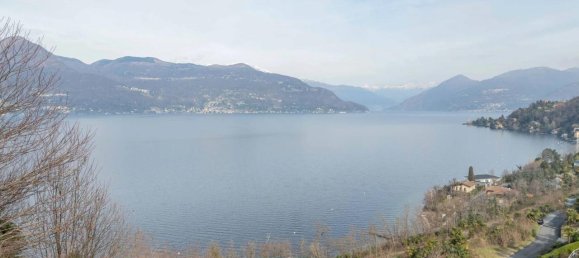 2غرفة شقة في Brezzo di Bedero, Italy رقم 127053 5