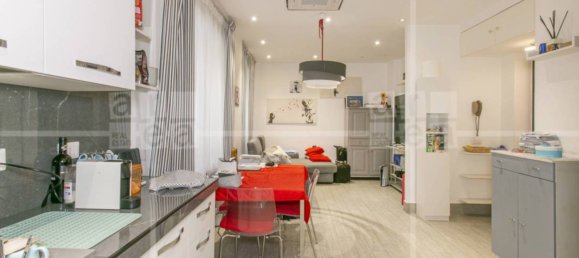 Квартира с 1 спальней в Рим, Италия № 86306 8