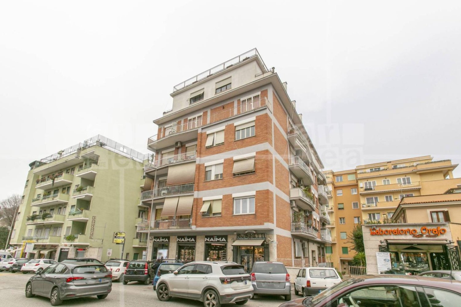 Квартира с 1 спальней в Рим, Италия № 86306