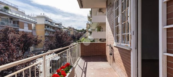 4 bedrooms Apartment in Rome, Italy No. 323548 46