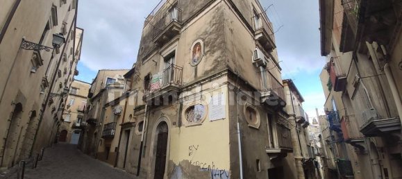 5-Zimmer Gebäude in Caltagirone, Italy, Nr. 322804 5