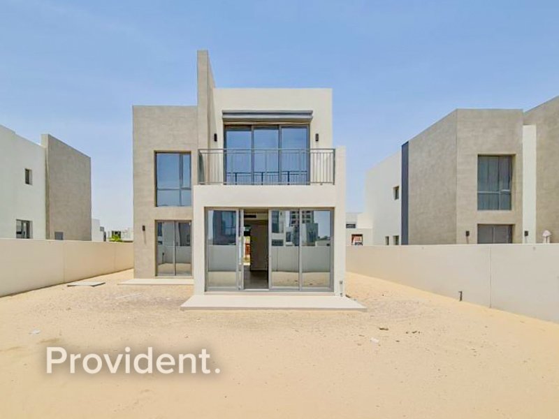 4 bedrooms Villa in Dubai South (Dubai World Central), UAE No. 3372