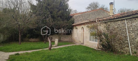 Casa de 3 habitaciónes en Corme-Ecluse, France No. 102203 3