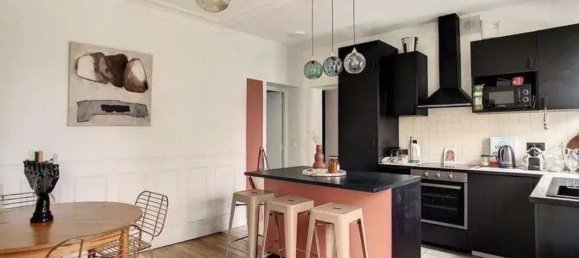 2 bedrooms Apartment in Paris, France No. 163718 6