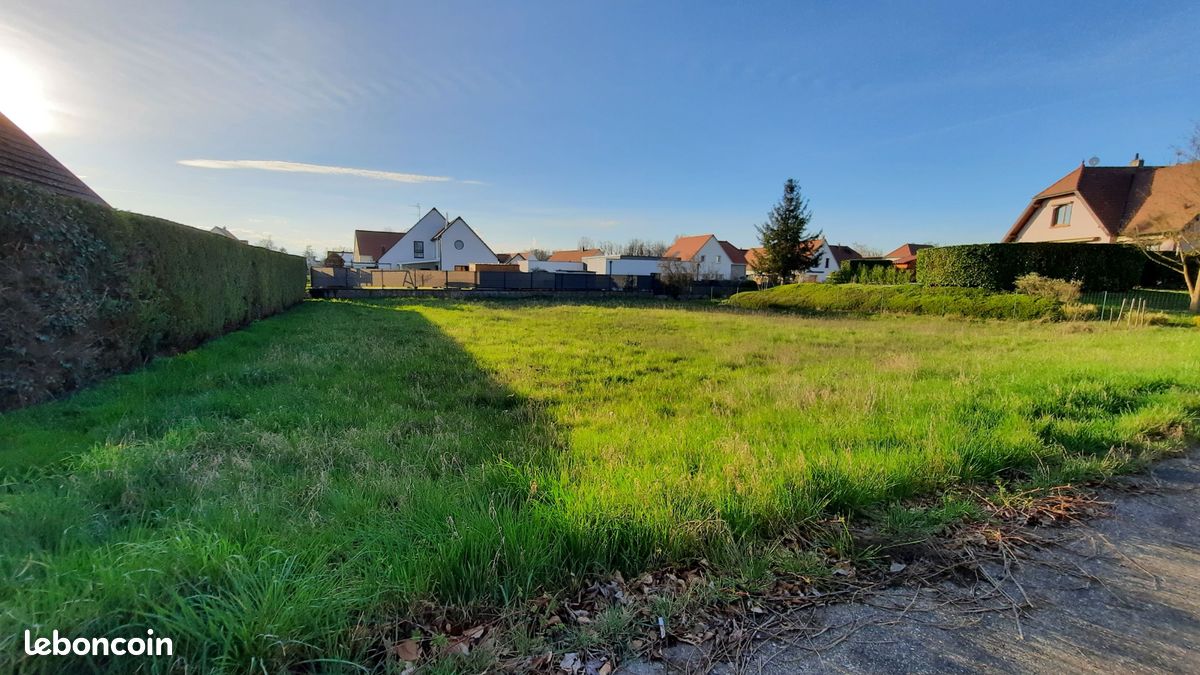  Land in Muntzenheim, France No. 332110