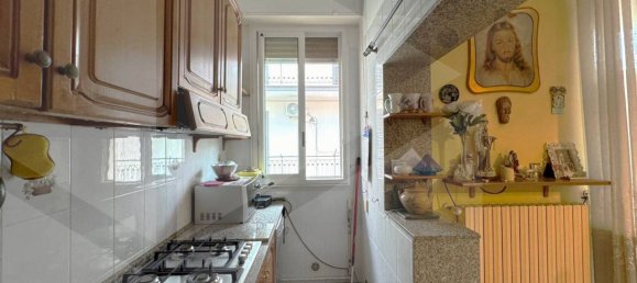 3-salle Appartement à Noicattaro, Italy No. 29325 4