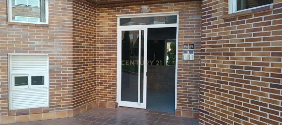 4 Schlafzimmer Wohnung in Coslada, Spain, Nr. 137385 40