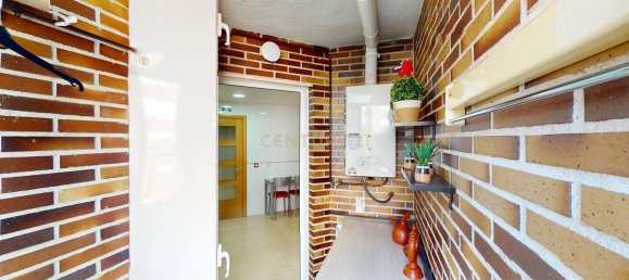 4 Schlafzimmer Wohnung in Coslada, Spain, Nr. 137385 18