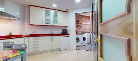 4 Schlafzimmer Wohnung in Coslada, Spain, Nr. 137385 14