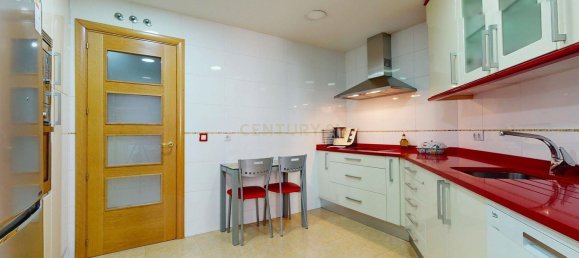 4 Schlafzimmer Wohnung in Coslada, Spain, Nr. 137385 13