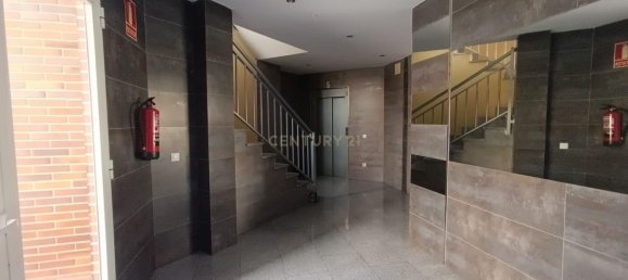 4 Schlafzimmer Wohnung in Coslada, Spain, Nr. 137385 41