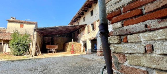 3 bedrooms House in Udine, Italy No. 71769 20