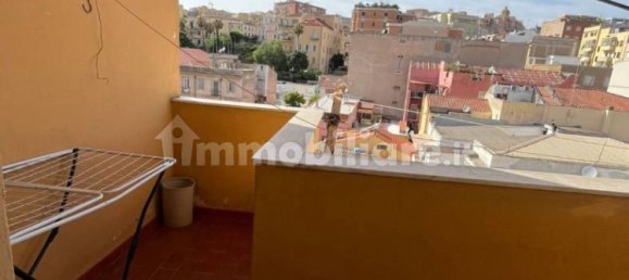 Apartamento de 4 dormitorios en Cagliari, Italy No. 311189 5