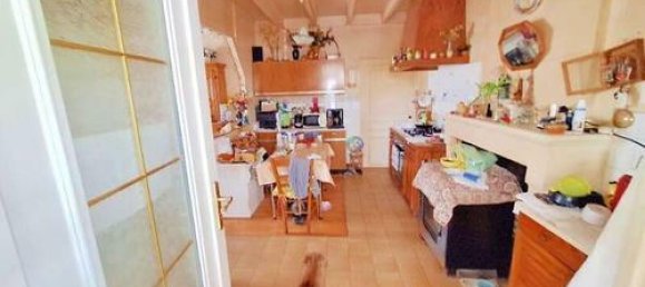 Casa de 3 dormitorios en Charente-Maritime, France No. 282298 5