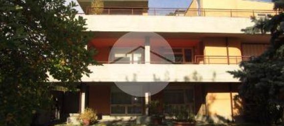 4 bedrooms Villa in Sant'Ambrogio di Torino, Italy No. 53269 11