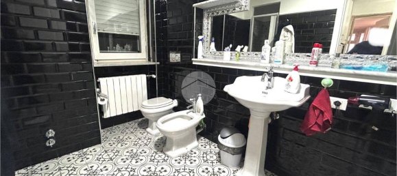 4 bedrooms Villa in Sant'Ambrogio di Torino, Italy No. 53269 6