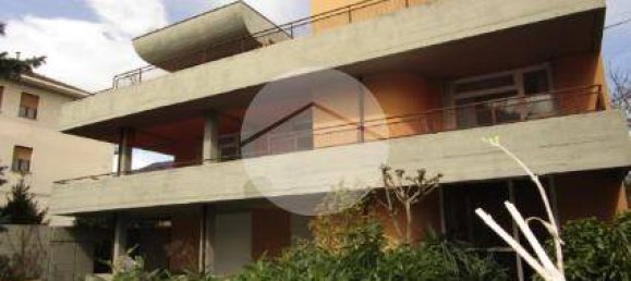 4 bedrooms Villa in Sant'Ambrogio di Torino, Italy No. 53269 37