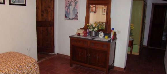 9-Zimmer Haus in Dicomano, Italy, Nr. 208215 35